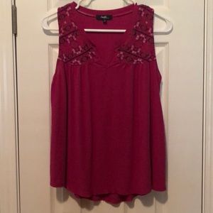 Flowing tank. Pink in color.